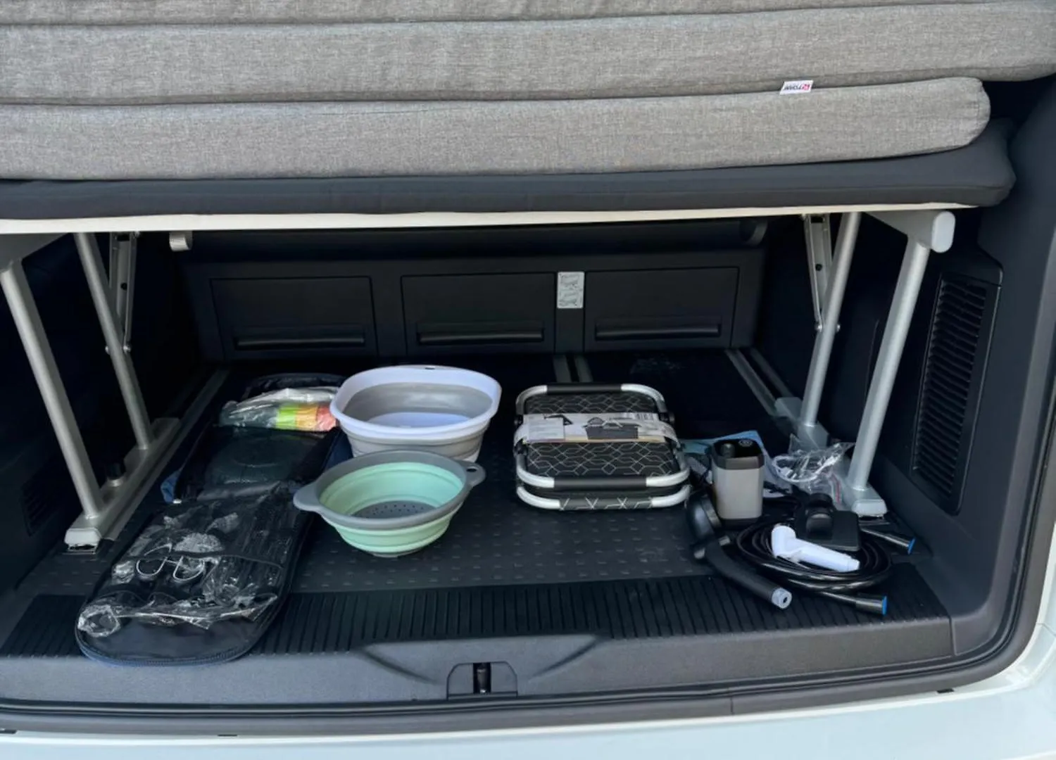 Botel Autocaravana Camper Volkswagen 2024 En Mallorca