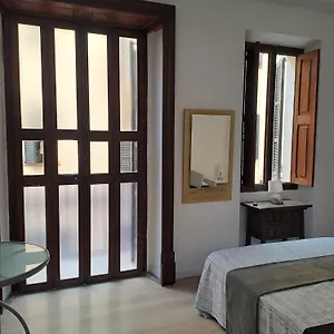 Habitación en casa particular Mystique, PMI